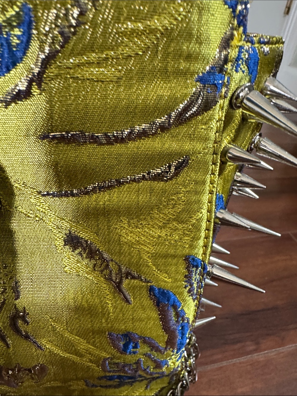 Akira lime green and blue Floral Brocade Spike Chain Handbag - Picture 6 of 6